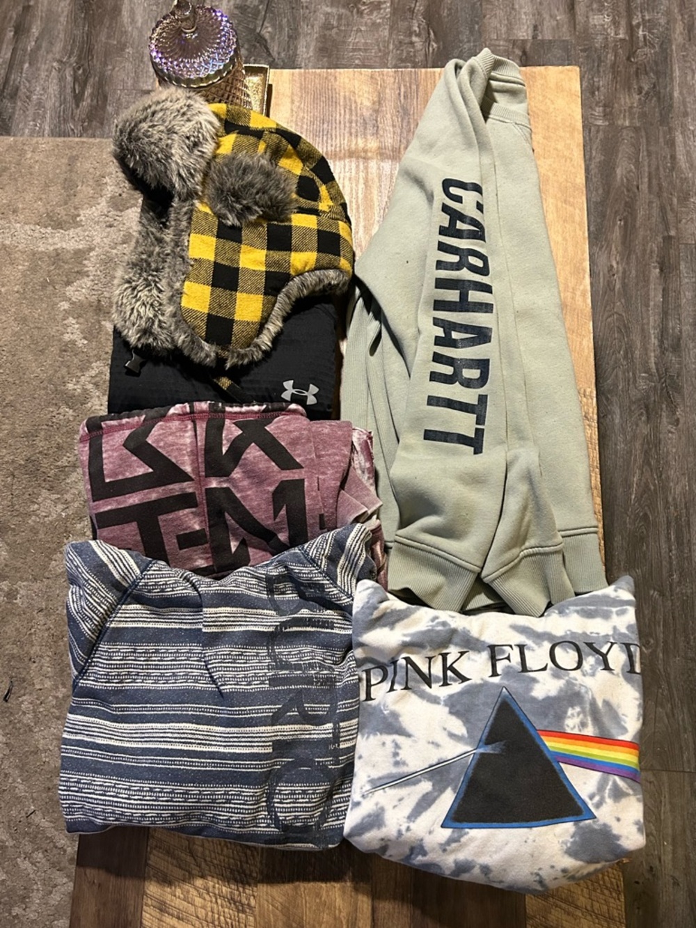 Women’s Hoodie & Sweatshirt Bundle Carhartt Burton Pink Floyd Under Armour + Hat